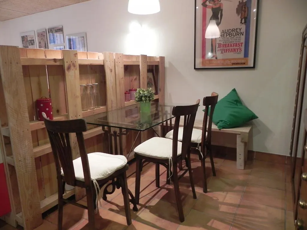 Imma Guest House Cornellá de Terri
