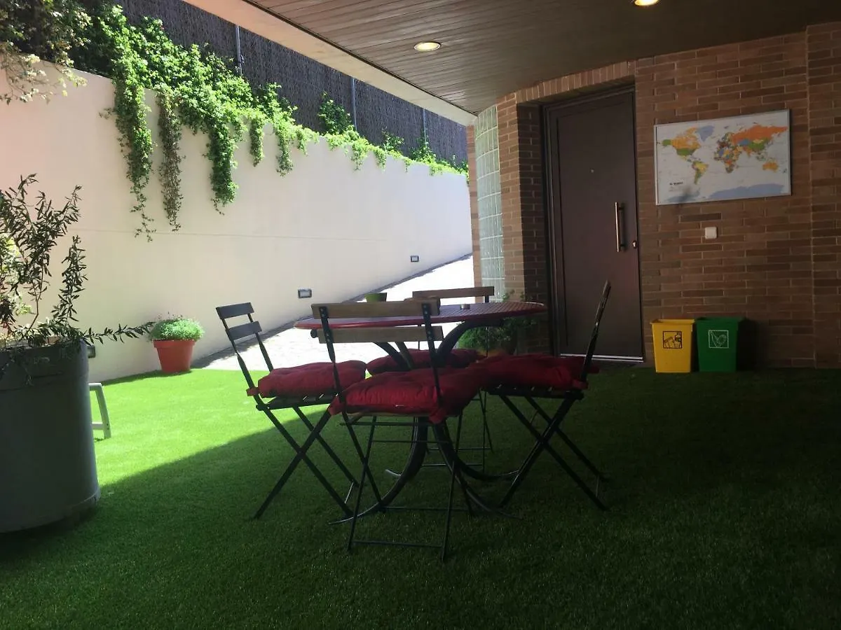 Imma Guest House Cornellá de Terri
